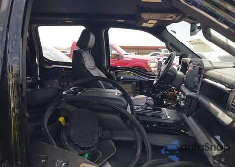 2021 Ford F-150 Platinum z USA, uszkodzony, nr VIN 1FTFW1ED9MFB13202